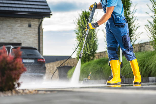 Best Deck Cleaning Services  in Booker, TX